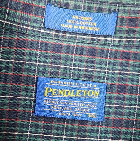 Vintage Pendleton 100% Cotton Button Down Pocket Shirt. Plaid Green and Red. XL - Picture 4 of 7